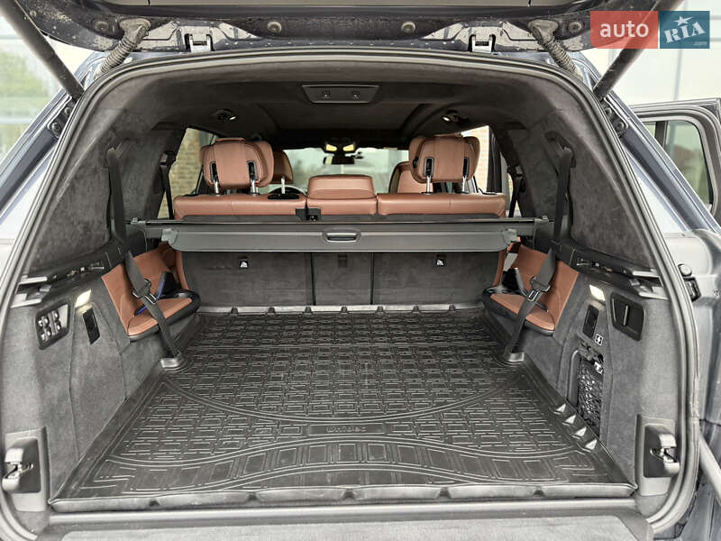 Внедорожник / Кроссовер BMW X7 2019 в Тернополе