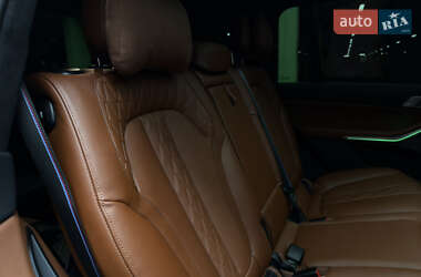 Внедорожник / Кроссовер BMW X7 2025 в 