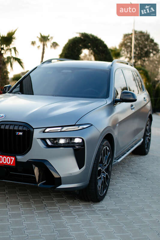 Внедорожник / Кроссовер BMW X7 2023 в Мукачево