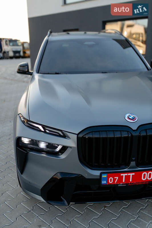 Внедорожник / Кроссовер BMW X7 2023 в Мукачево