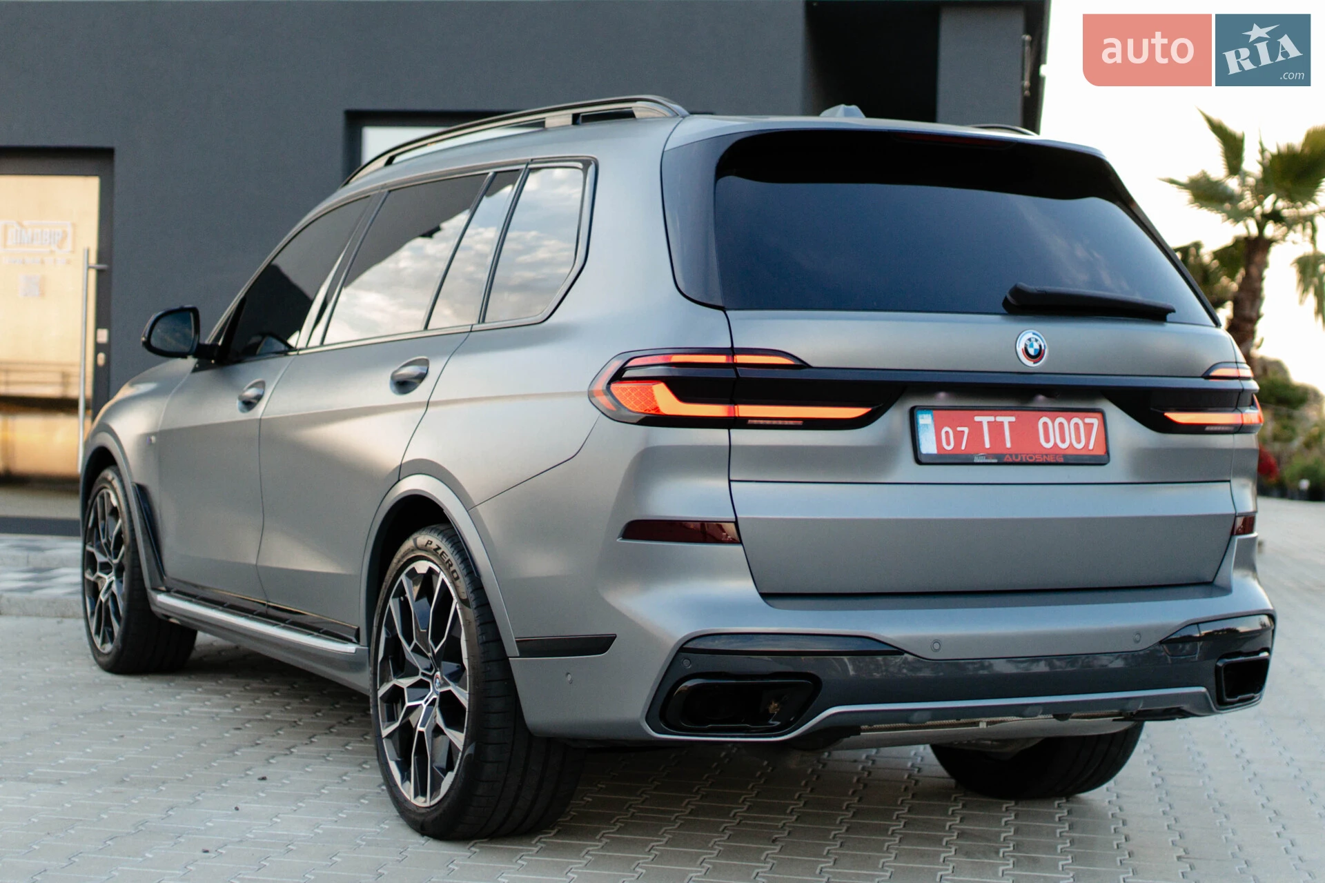 2023 BMW X7 - мініатюра 49