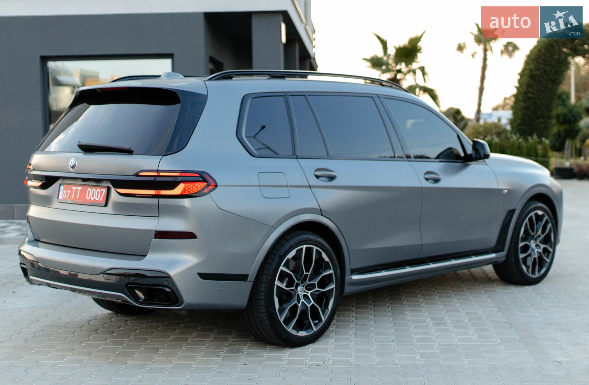 2023 BMW X7 - мініатюра 56