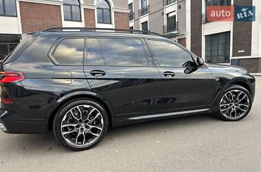 Внедорожник / Кроссовер BMW X7 2023 в 