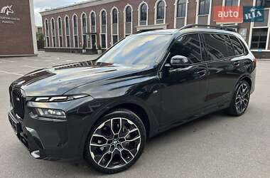 Внедорожник / Кроссовер BMW X7 2023 в 