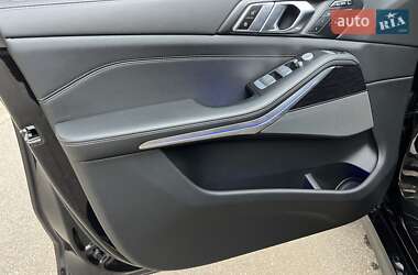 Внедорожник / Кроссовер BMW X7 2023 в 