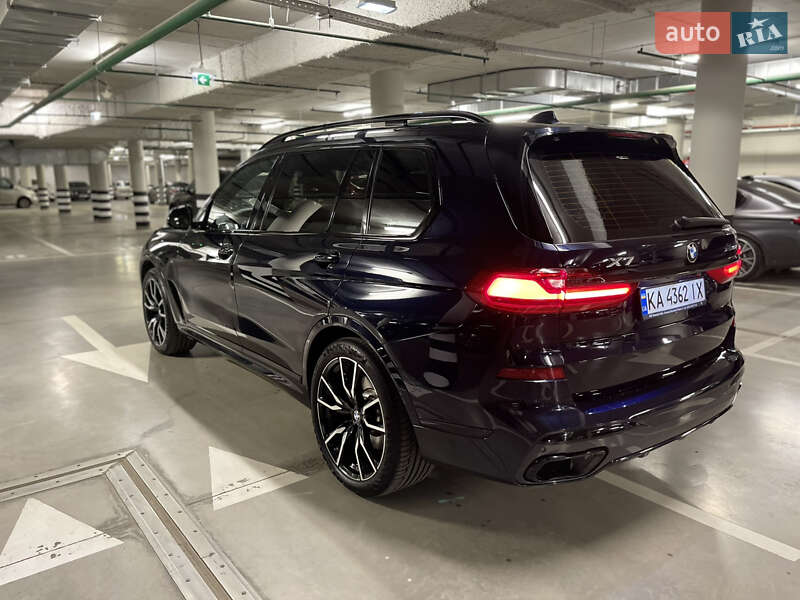 Позашляховик / Кросовер BMW X7 2022 в Києві
