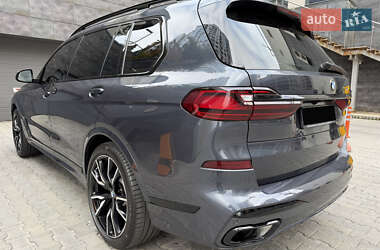 Внедорожник / Кроссовер BMW X7 2022 в 