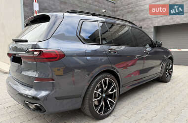 Внедорожник / Кроссовер BMW X7 2022 в 
