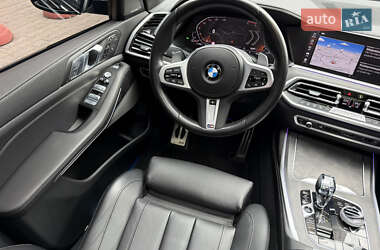 Внедорожник / Кроссовер BMW X7 2022 в 