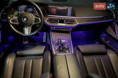Внедорожник / Кроссовер BMW X7 2022 в 