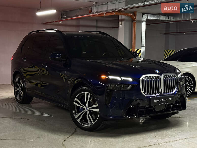Внедорожник / Кроссовер BMW X7 2023 в Одессе