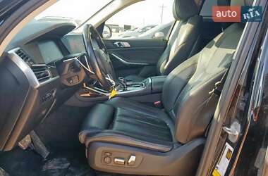 Внедорожник / Кроссовер BMW X7 2021 в 