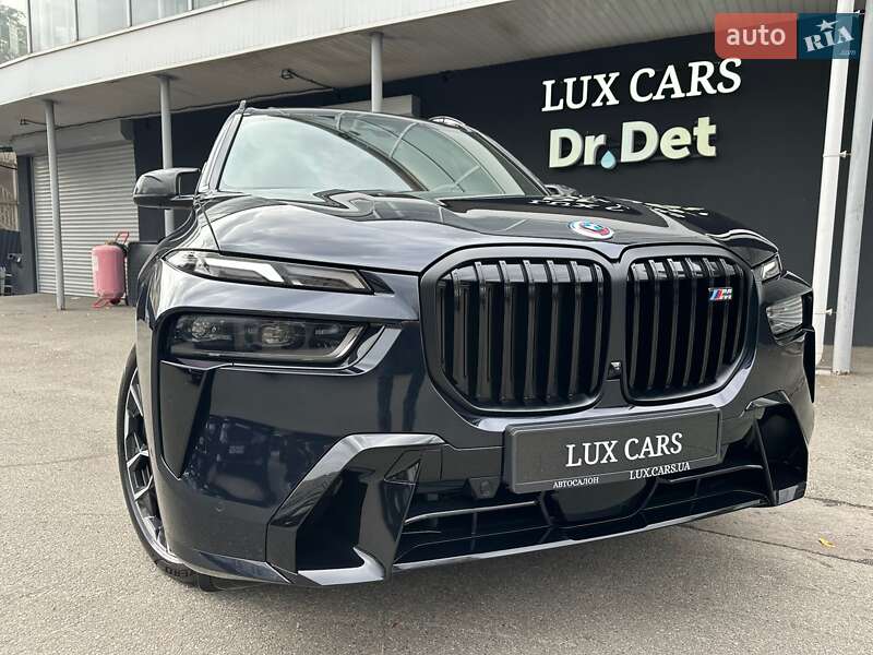 Внедорожник / Кроссовер BMW X7 2022 в Киеве
