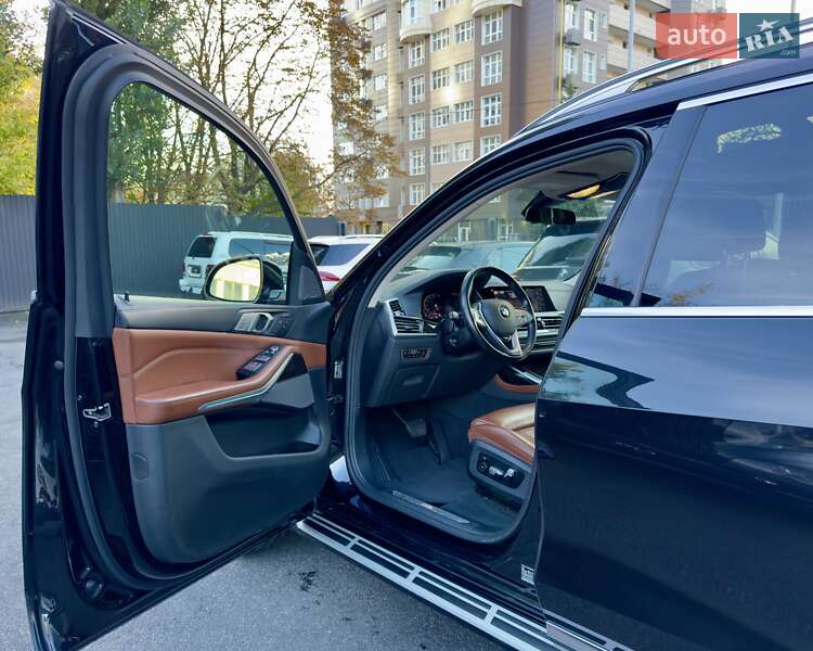 Внедорожник / Кроссовер BMW X7 2020 в Киеве