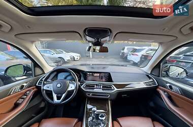 Внедорожник / Кроссовер BMW X7 2020 в 