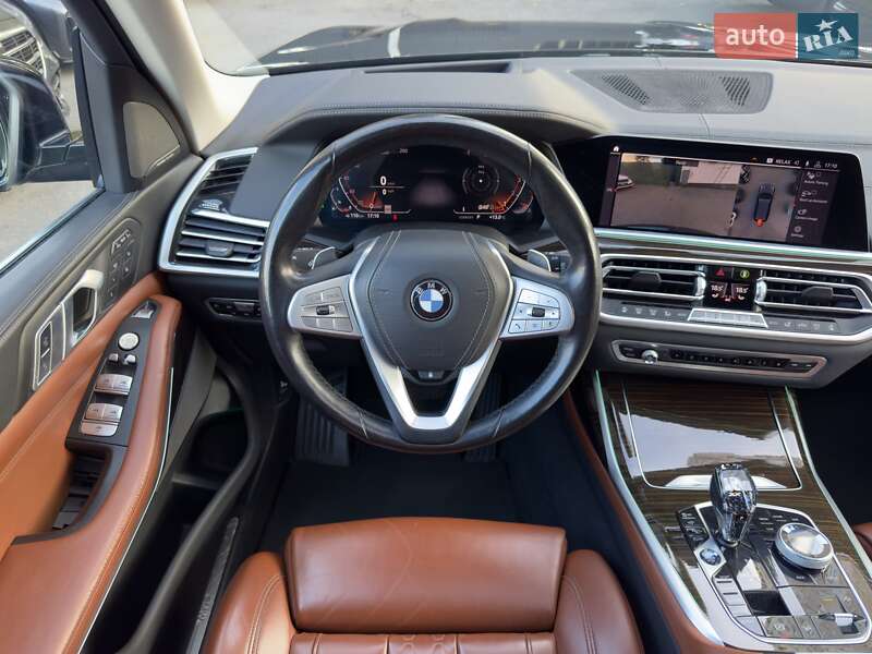Внедорожник / Кроссовер BMW X7 2020 в Киеве