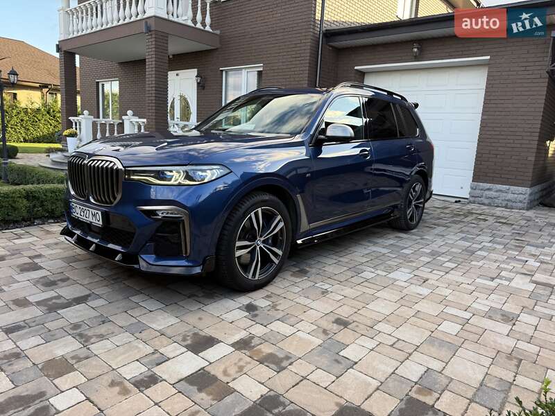 Внедорожник / Кроссовер BMW X7 2020 в Киеве
