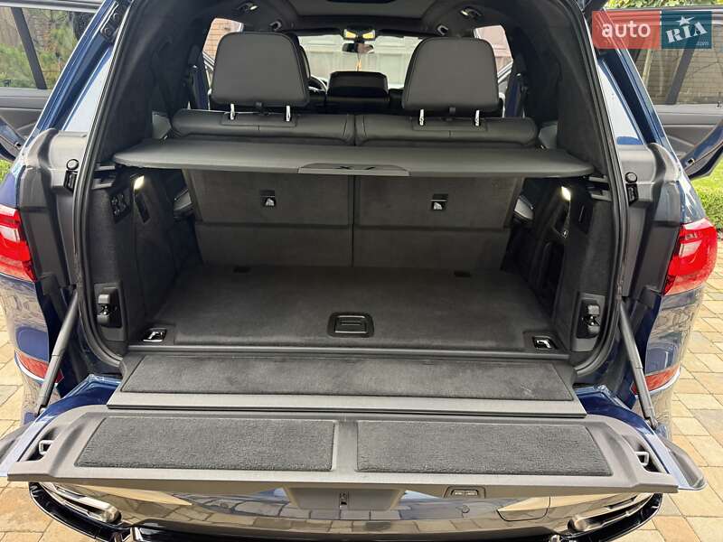 Внедорожник / Кроссовер BMW X7 2020 в Киеве