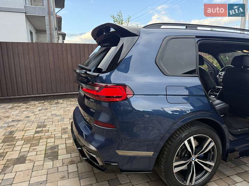 Внедорожник / Кроссовер BMW X7 2020 в Киеве
