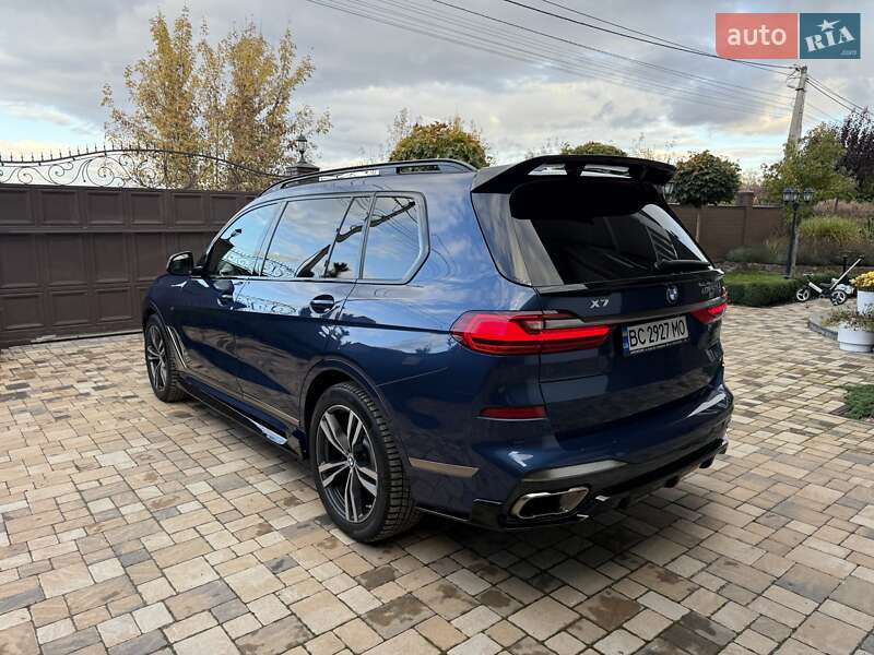 Внедорожник / Кроссовер BMW X7 2020 в Киеве