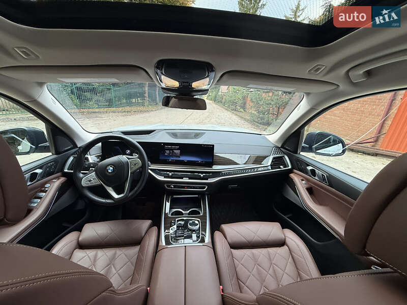 Внедорожник / Кроссовер BMW X7 2023 в Львове