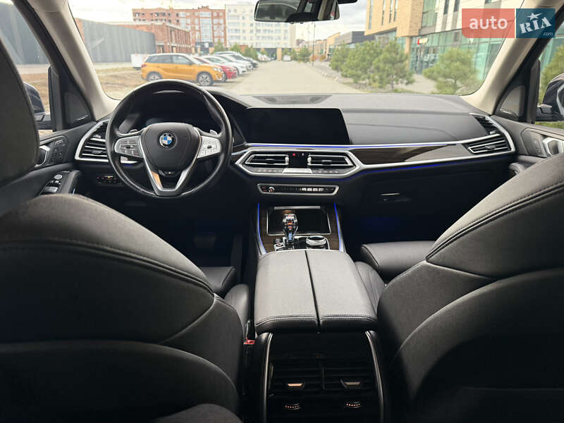Внедорожник / Кроссовер BMW X7 2019 в Киеве фото 16 Внедорожник / Кроссовер BMW X7 2019 в Киеве