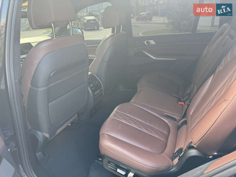 Внедорожник / Кроссовер BMW X7 2019 в Виннице фото 24 Внедорожник / Кроссовер BMW X7 2019 в Виннице