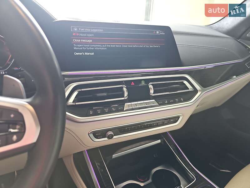 Позашляховик / Кросовер BMW X7 2021 в Києві