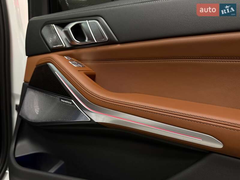 Внедорожник / Кроссовер BMW X7 2024 в Тернополе