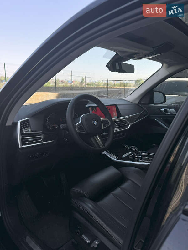 Внедорожник / Кроссовер BMW X7 2021 в Киеве фото 22 Внедорожник / Кроссовер BMW X7 2021 в Киеве