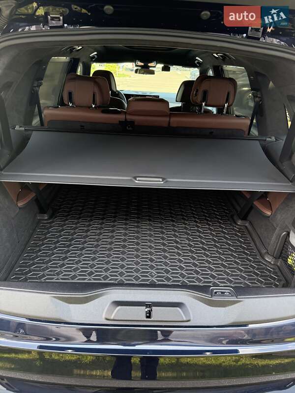 Внедорожник / Кроссовер BMW X7 2024 в Киеве фото 28 Внедорожник / Кроссовер BMW X7 2024 в Киеве