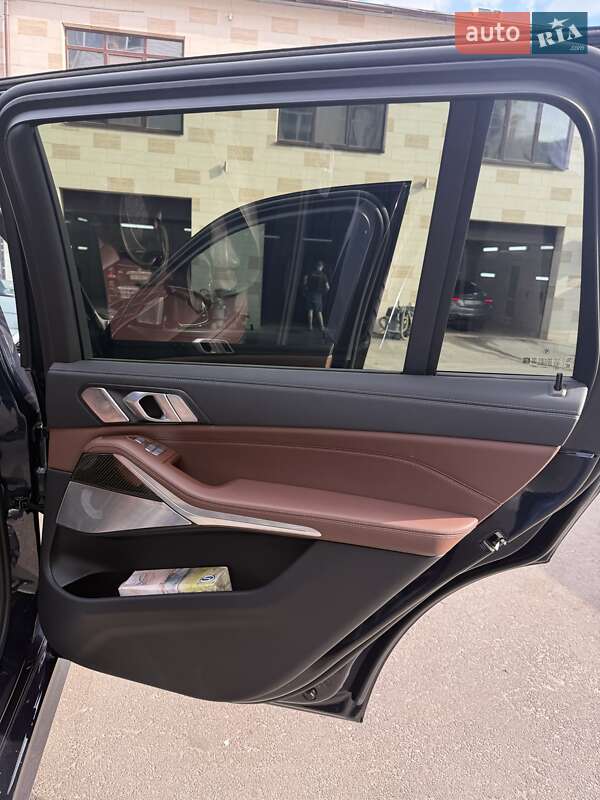 Внедорожник / Кроссовер BMW X7 2024 в Киеве фото 70 Внедорожник / Кроссовер BMW X7 2024 в Киеве