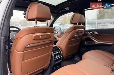 Внедорожник / Кроссовер BMW X7 2024 в 