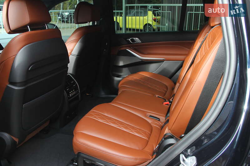 Внедорожник / Кроссовер BMW X7 2021 в Черкассах фото 31 Внедорожник / Кроссовер BMW X7 2021 в Черкассах