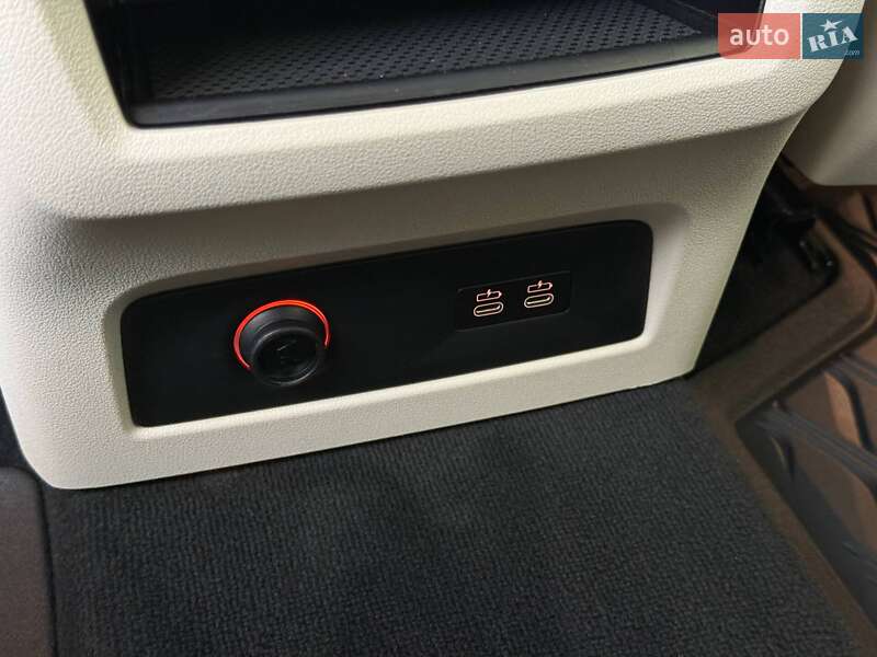 Внедорожник / Кроссовер BMW X7 2021 в Кривом Роге