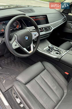 Внедорожник / Кроссовер BMW X7 2019 в 