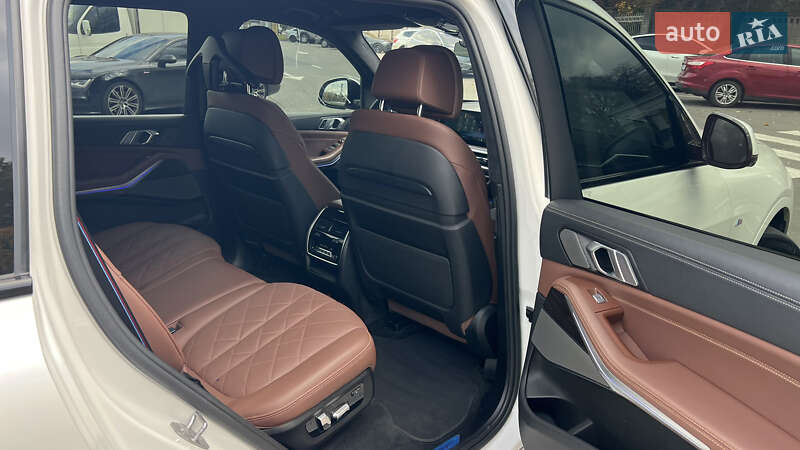 Позашляховик / Кросовер BMW X7 2023 в Вінниці фото 16 Позашляховик / Кросовер BMW X7 2023 в Вінниці