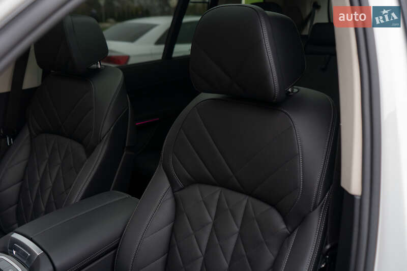 Внедорожник / Кроссовер BMW X7 2023 в Киеве фото 28 Внедорожник / Кроссовер BMW X7 2023 в Киеве