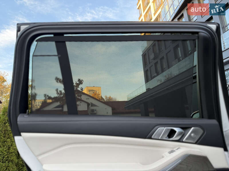 Позашляховик / Кросовер BMW X7 2021 в Львові фото 72 Позашляховик / Кросовер BMW X7 2021 в Львові