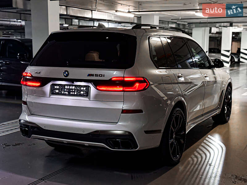 Внедорожник / Кроссовер BMW X7 2020 в Киеве