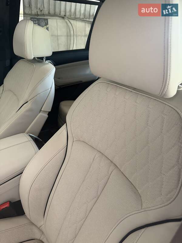 Внедорожник / Кроссовер BMW X7 2020 в Киеве