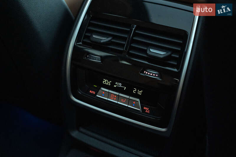 Внедорожник / Кроссовер BMW X7 2021 в Черновцах фото 45 Внедорожник / Кроссовер BMW X7 2021 в Черновцах