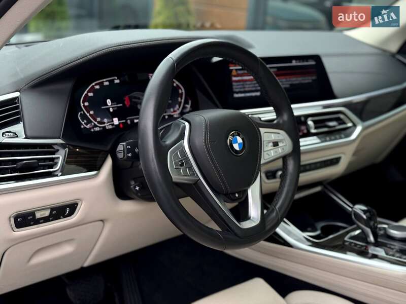 Внедорожник / Кроссовер BMW X7 2020 в Ровно