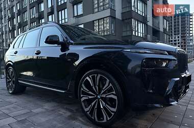 Внедорожник / Кроссовер BMW X7 2023 в Киеве