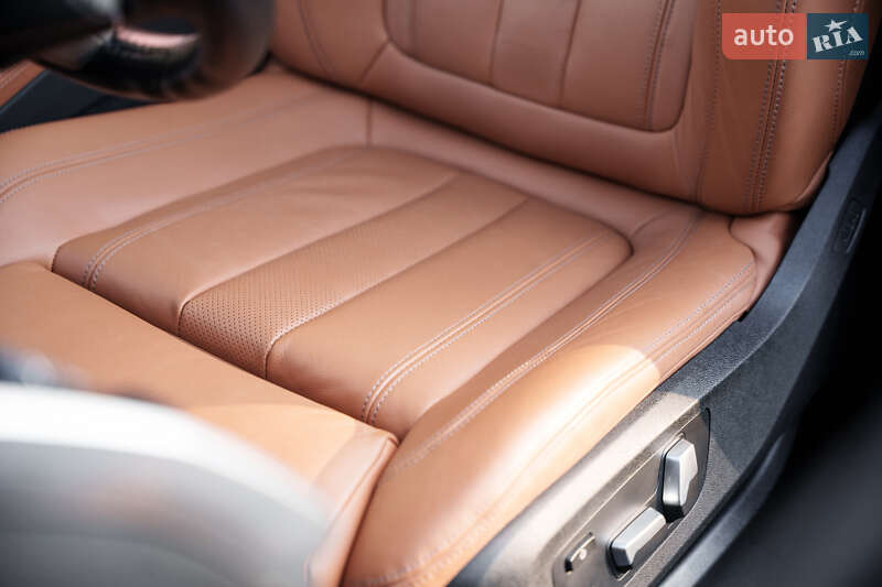 Внедорожник / Кроссовер BMW X7 2022 в Киеве