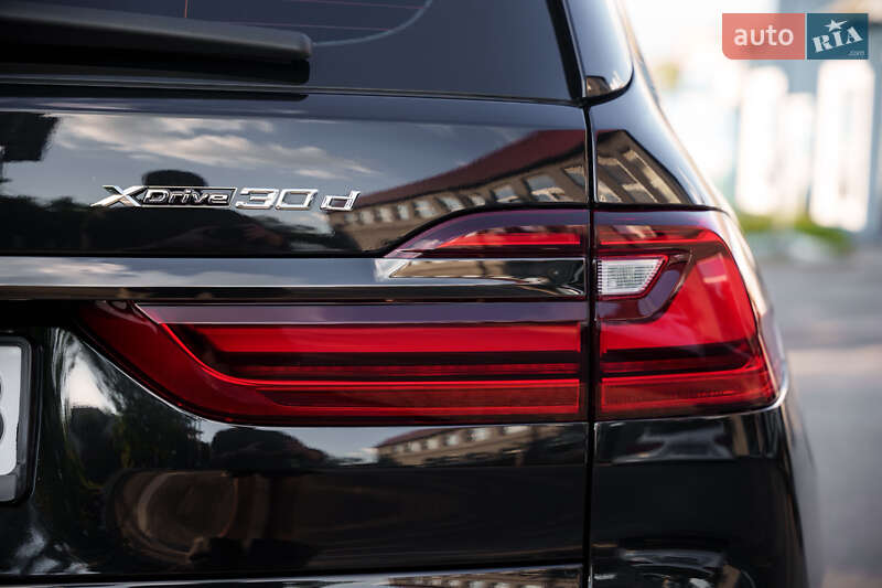 Внедорожник / Кроссовер BMW X7 2022 в Киеве