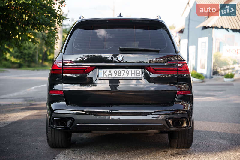 Внедорожник / Кроссовер BMW X7 2022 в Киеве