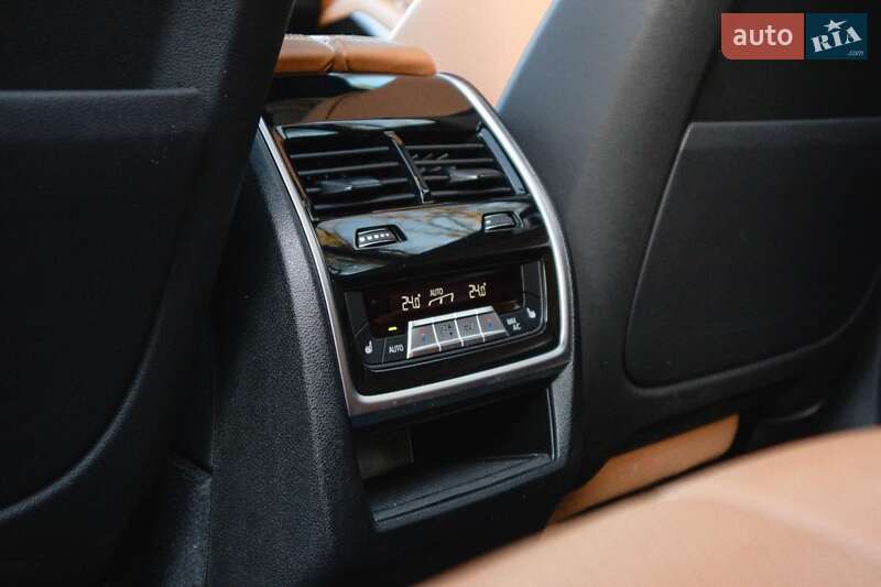 Внедорожник / Кроссовер BMW X7 2021 в Киеве фото 50 Внедорожник / Кроссовер BMW X7 2021 в Киеве