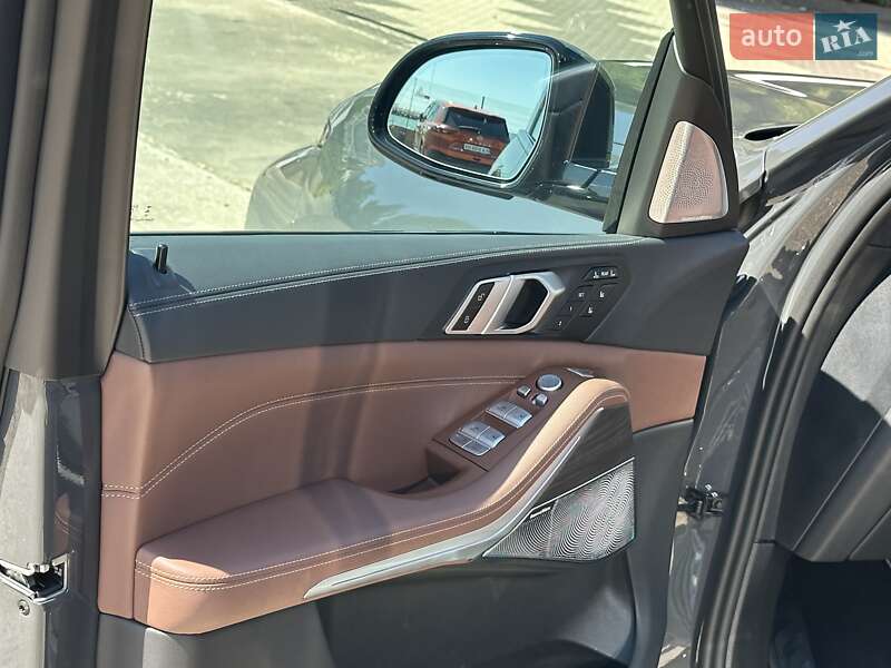Внедорожник / Кроссовер BMW X7 2024 в Одессе фото 19 Внедорожник / Кроссовер BMW X7 2024 в Одессе