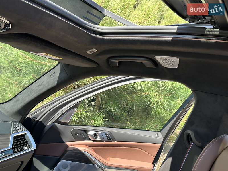 Внедорожник / Кроссовер BMW X7 2024 в Одессе фото 22 Внедорожник / Кроссовер BMW X7 2024 в Одессе